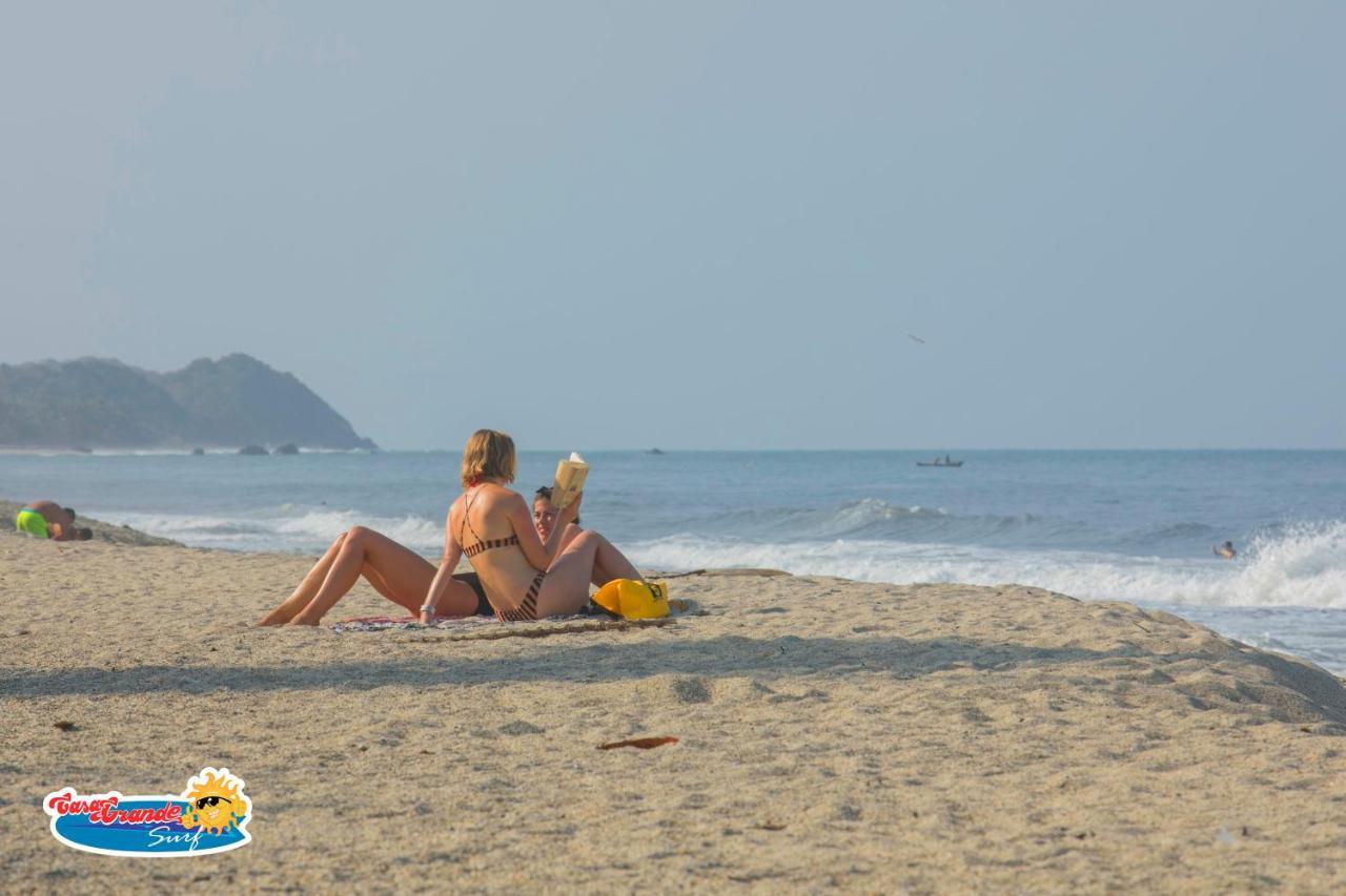 فندق Casa Grande Surf Guachaca المظهر الخارجي الصورة